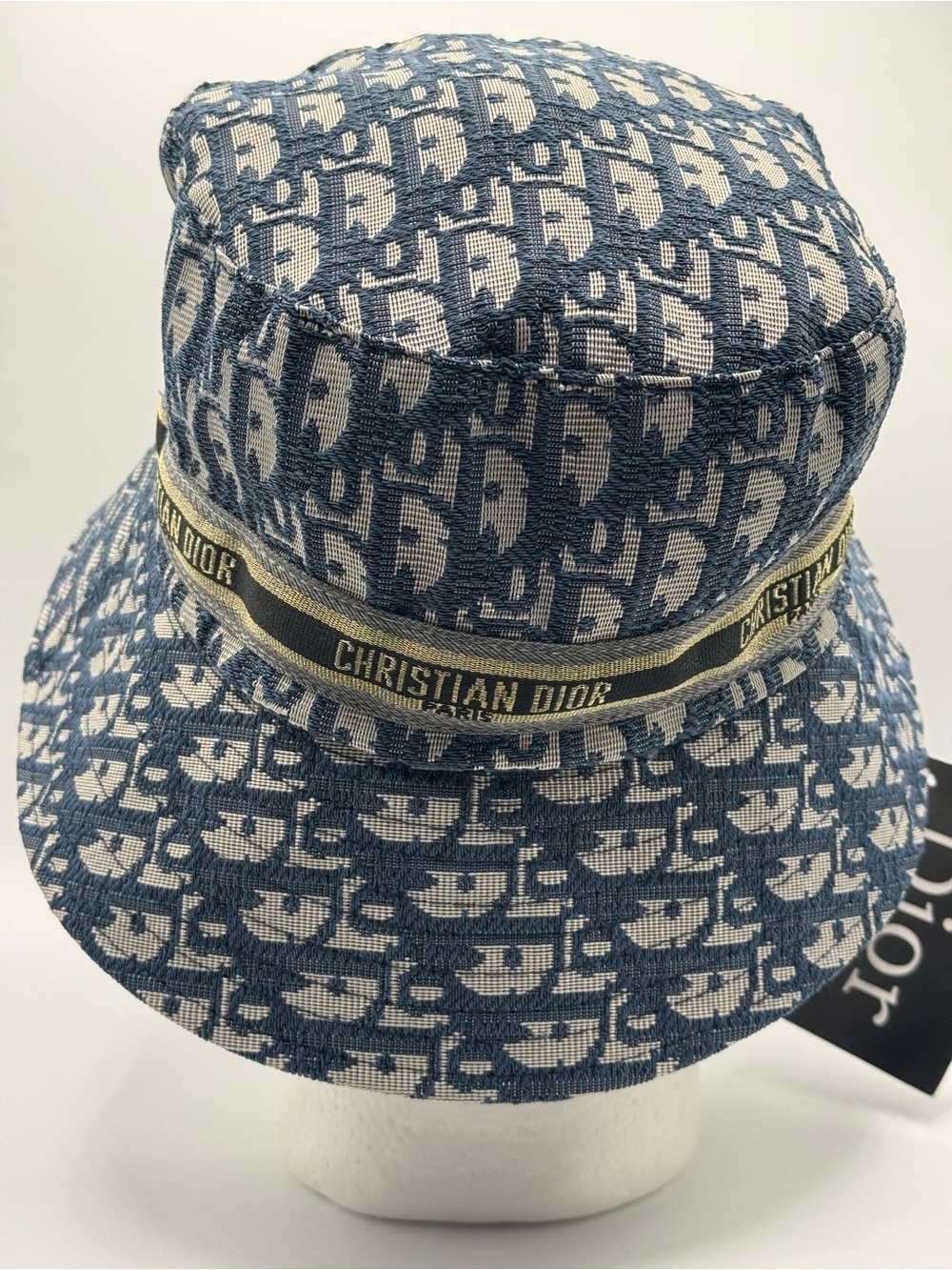 Dior Bucket Hat - Picture 4 of 6